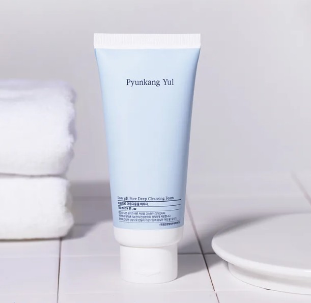 Low PH Pore Deep Cleansing Foam
