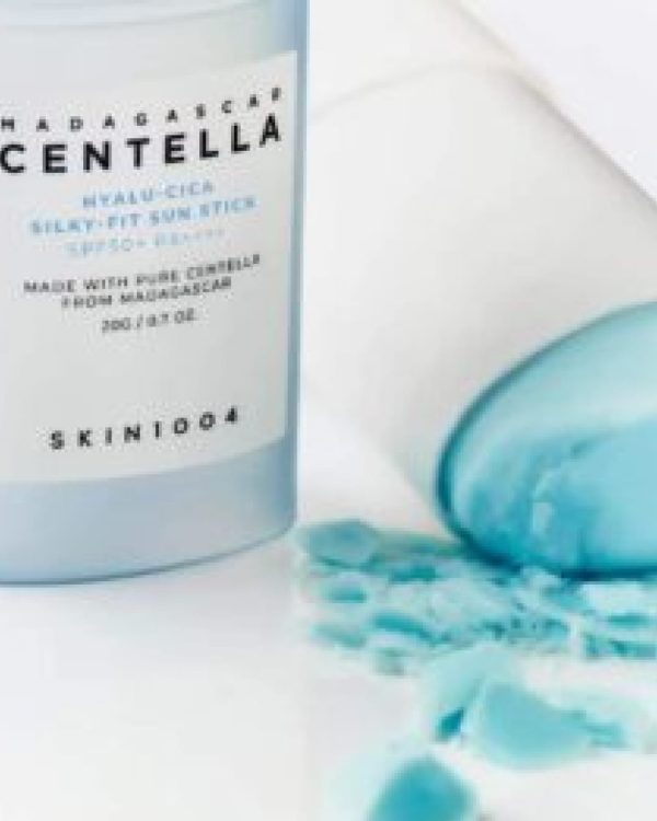 Madagascar Centella Hyalu Cica Silky Sun Stick - Imagen 2